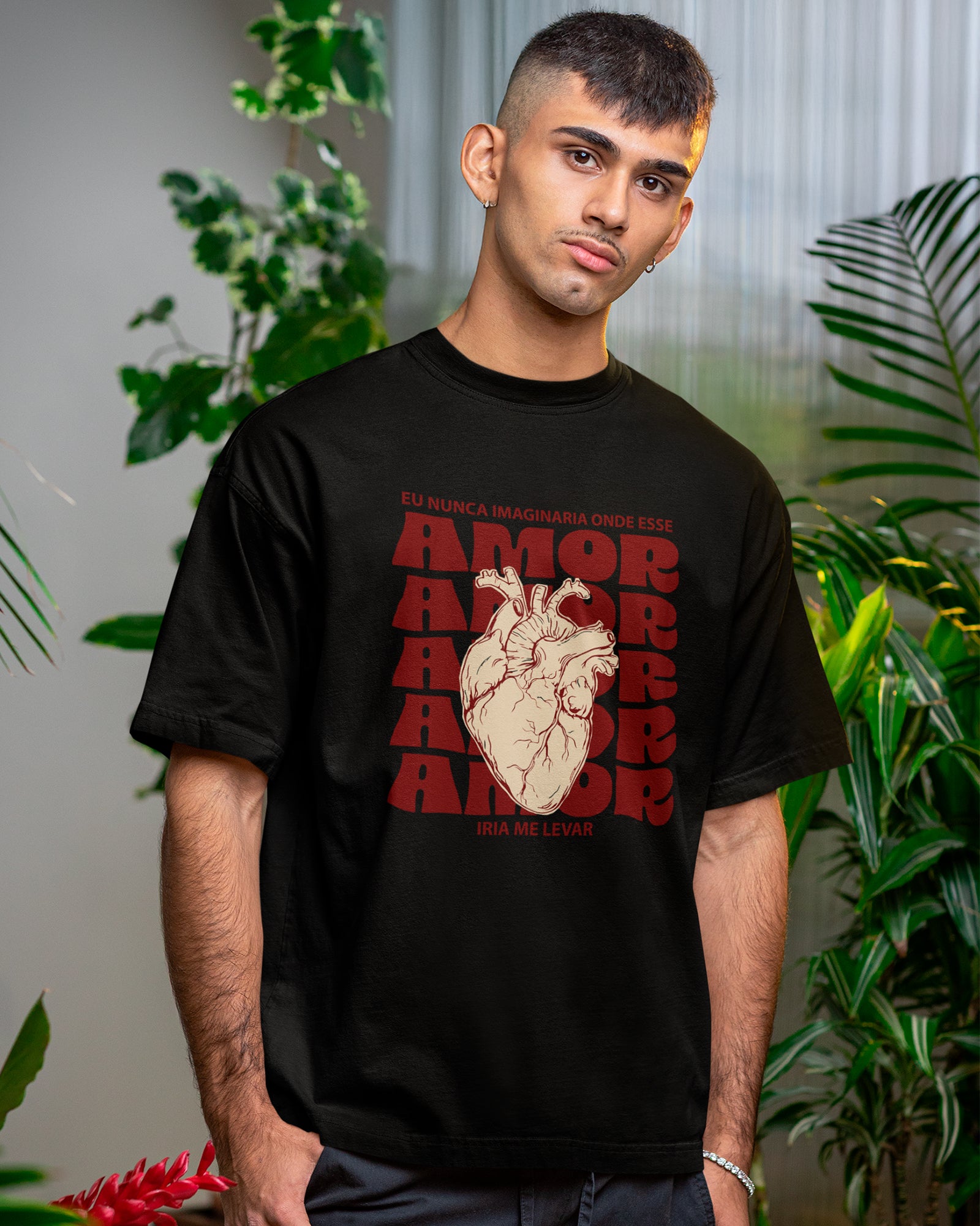 Camiseta de Algodão Eu Nunca Imaginaria Onde Esse Amor Iria Me Levar