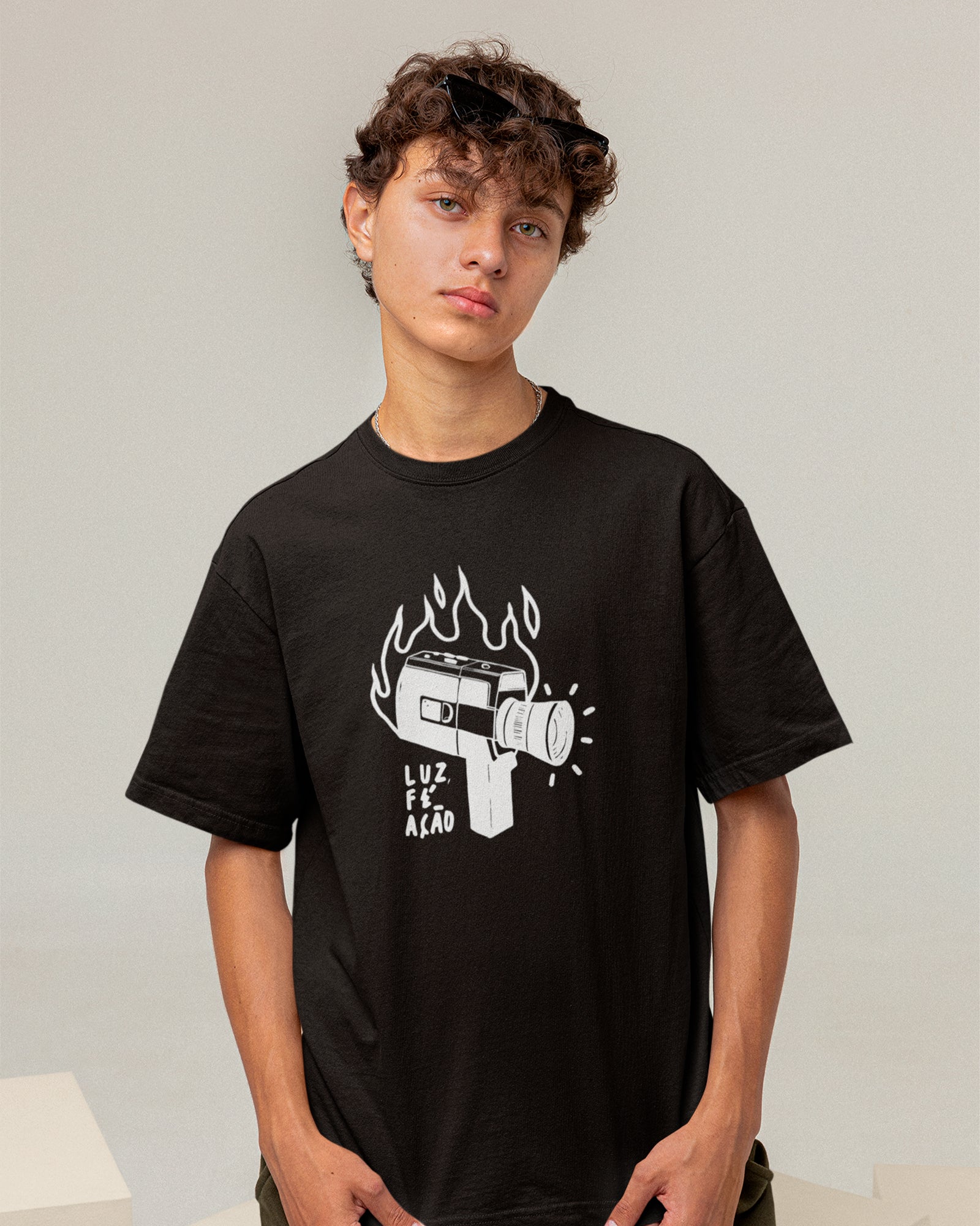 Camiseta de Algodão Luz Fé Ação