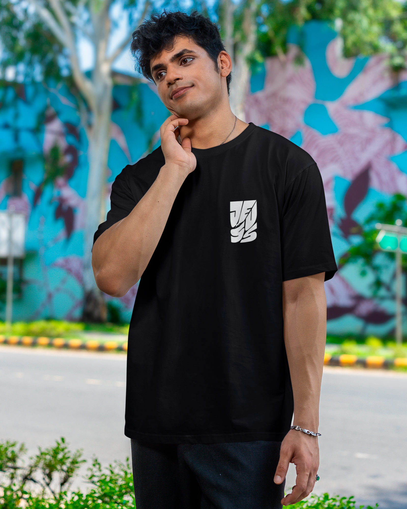 Camiseta de Algodão Jesus Cubo