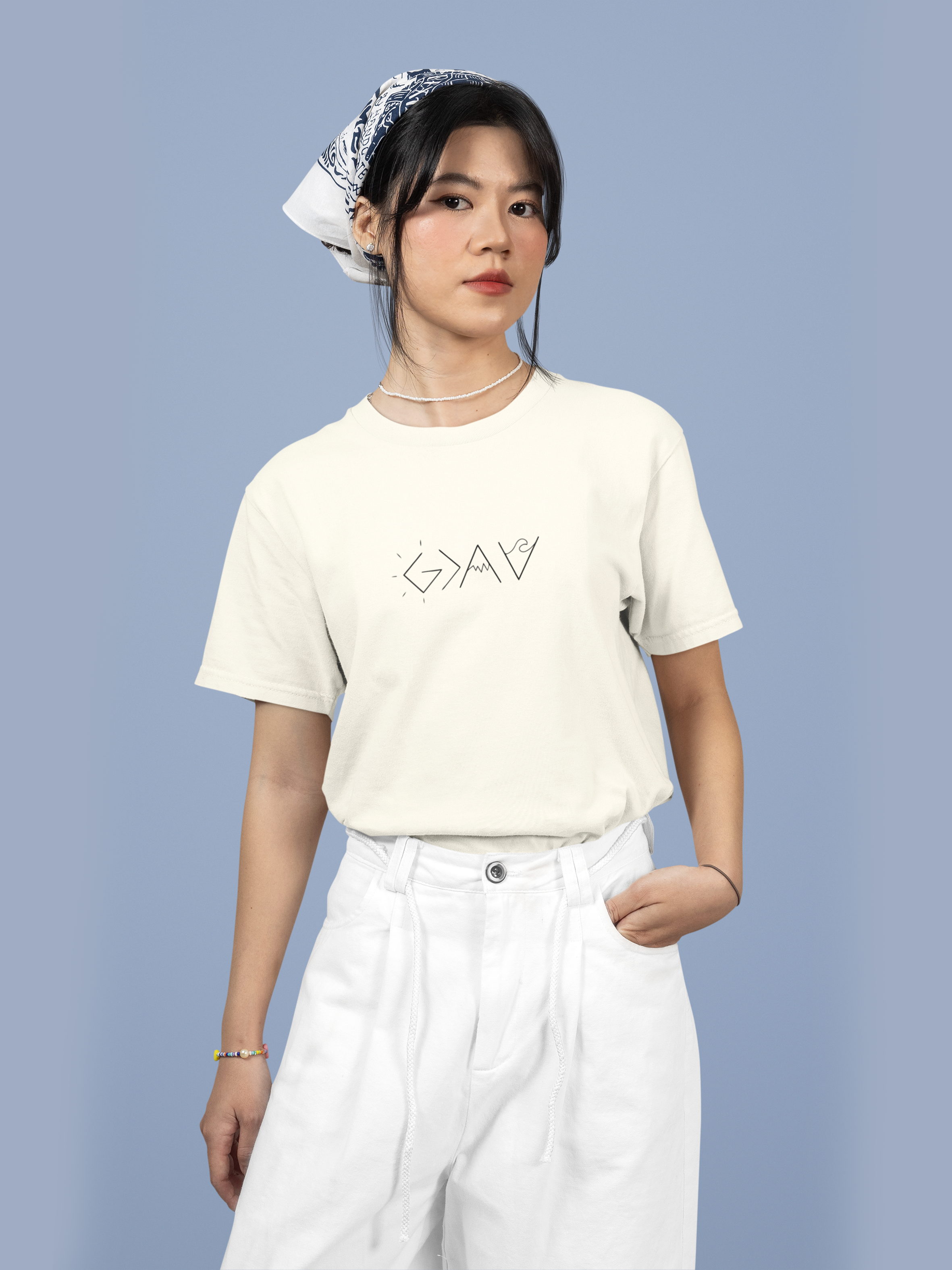 Camiseta de Algodão Deus É Maior Que Altos E Baixos