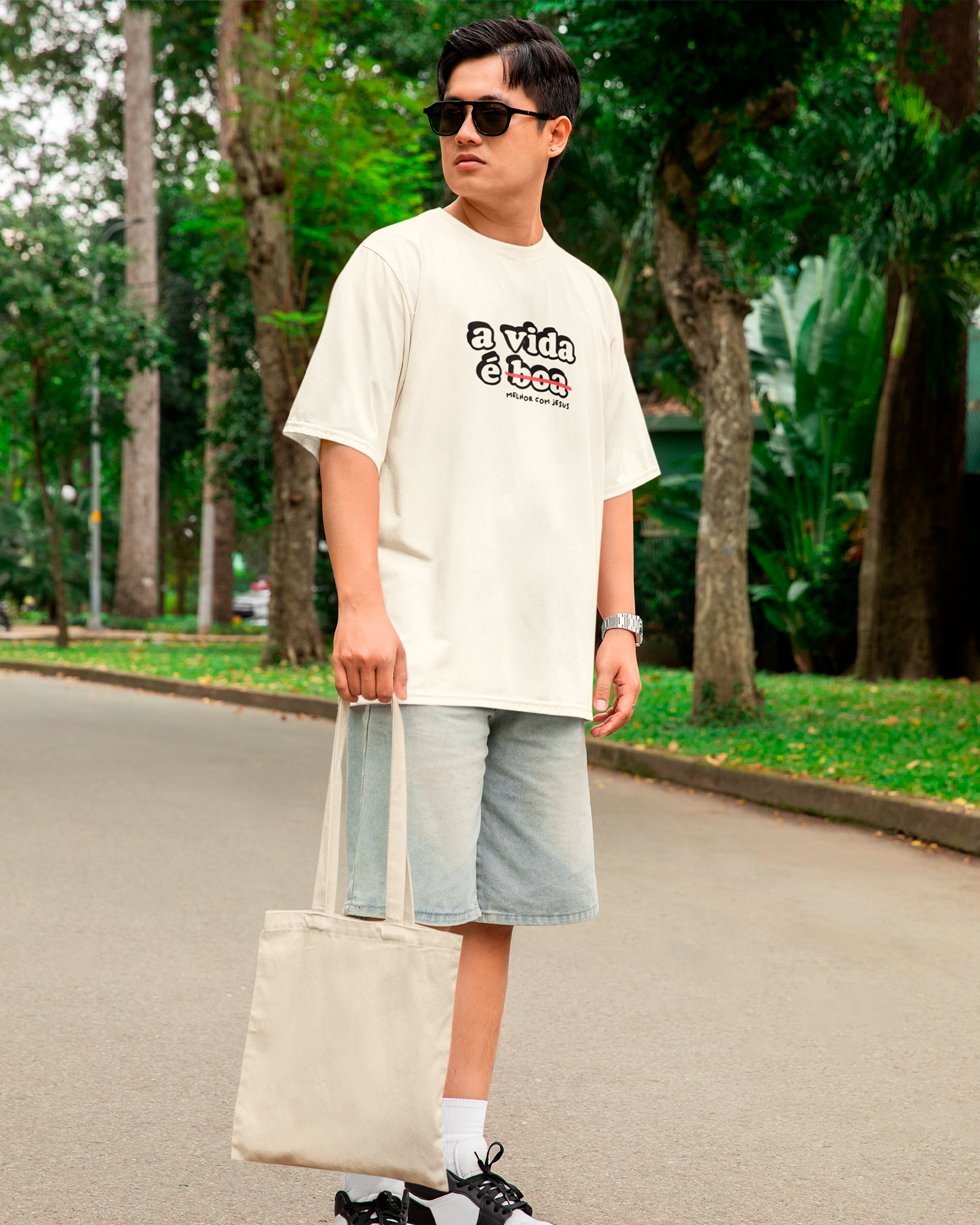 Camiseta de Algodão A Vida É Melhor Com Jesus