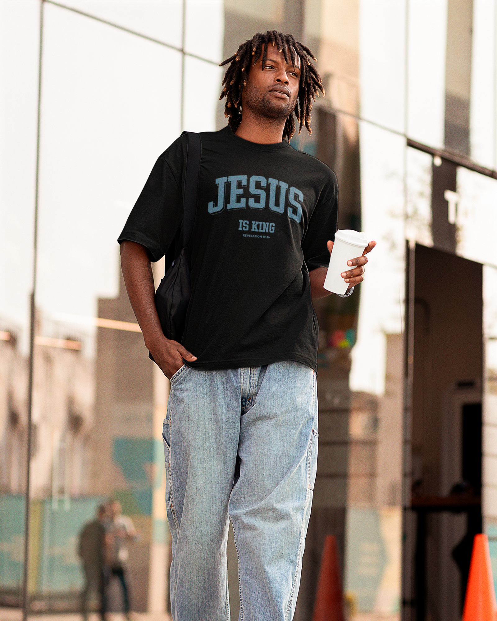 Camiseta de Algodão Jesus Is King