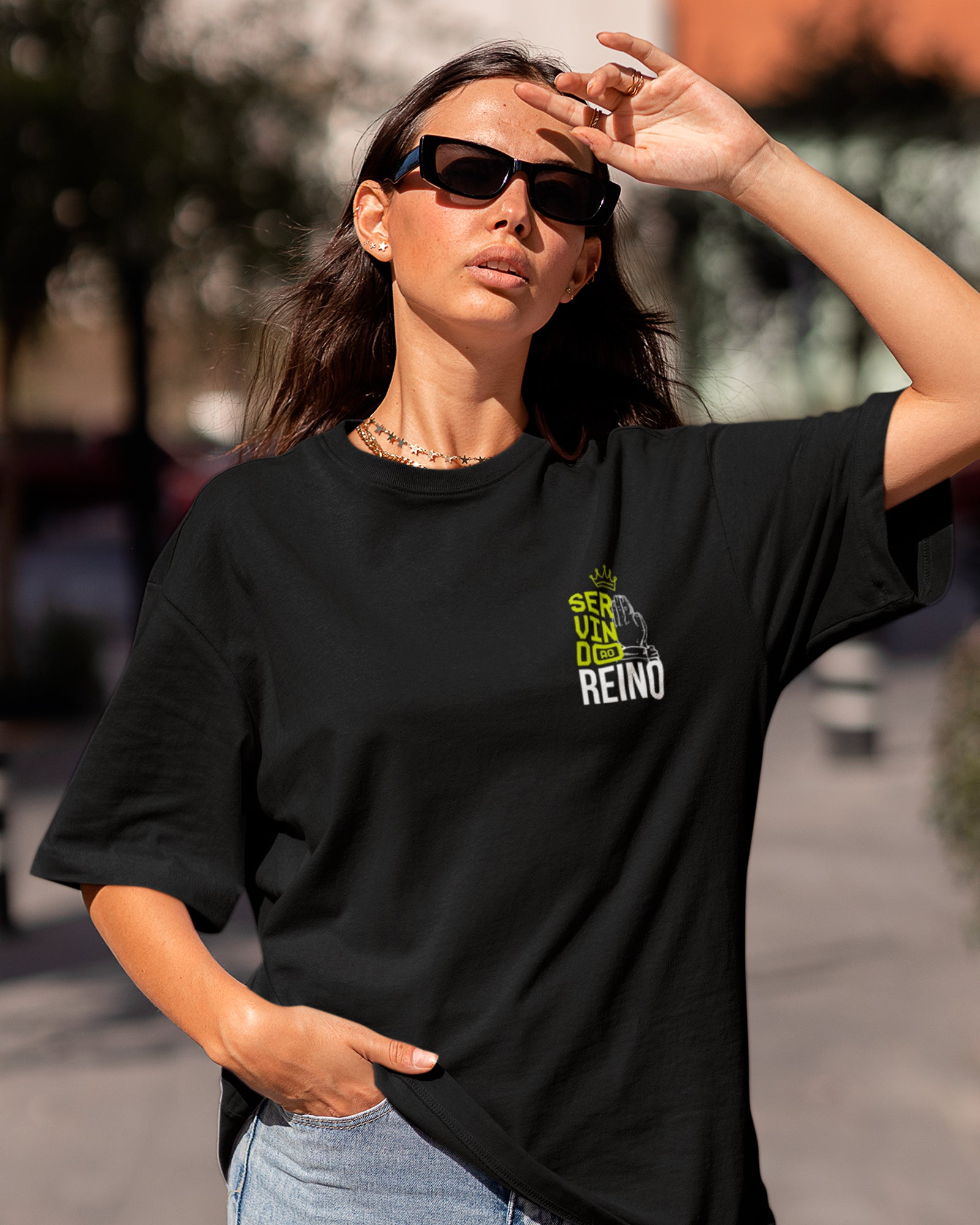 Camiseta de Algodão Servindo Ao Reino