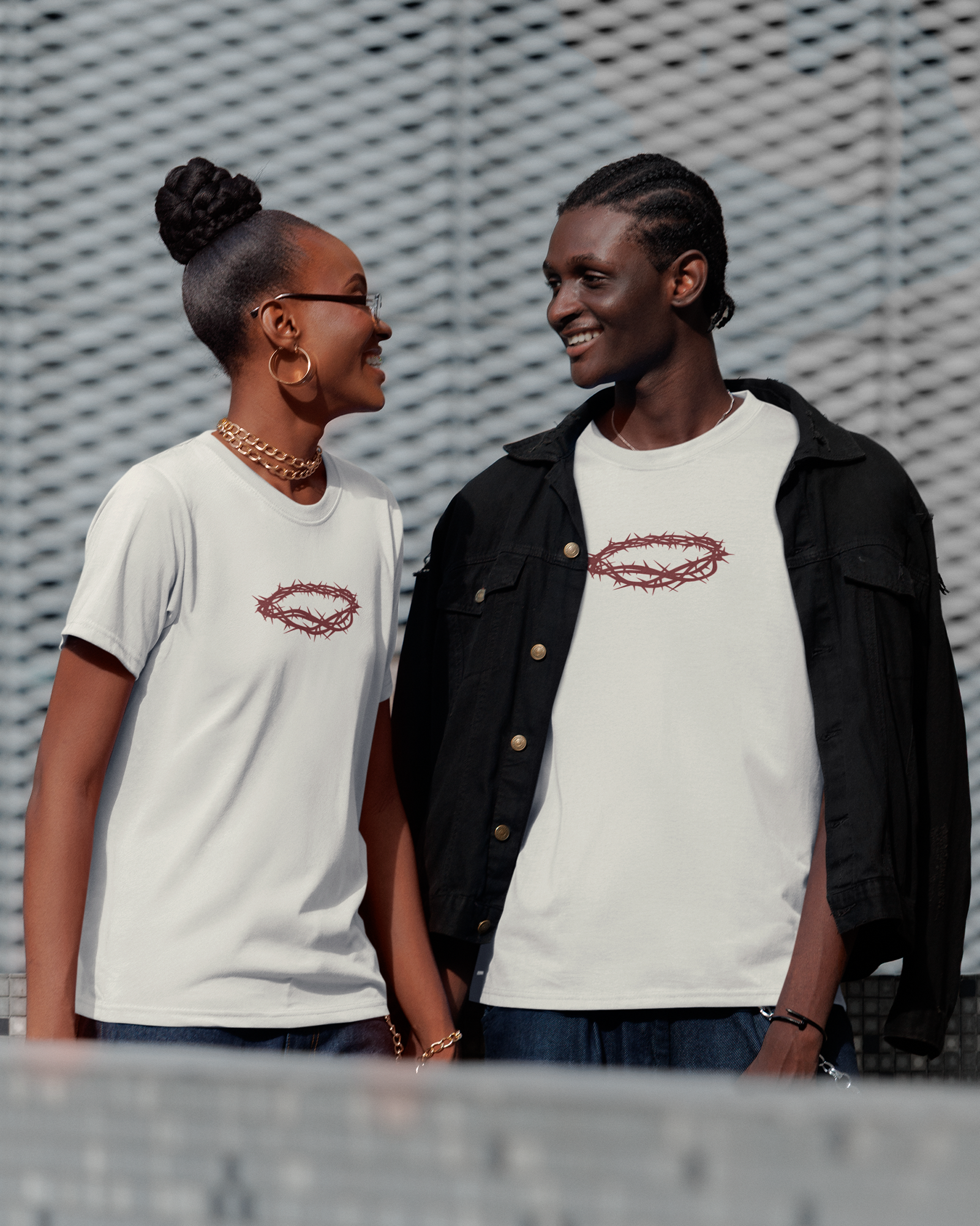 Camiseta de Algodão Coroa De Espinhos