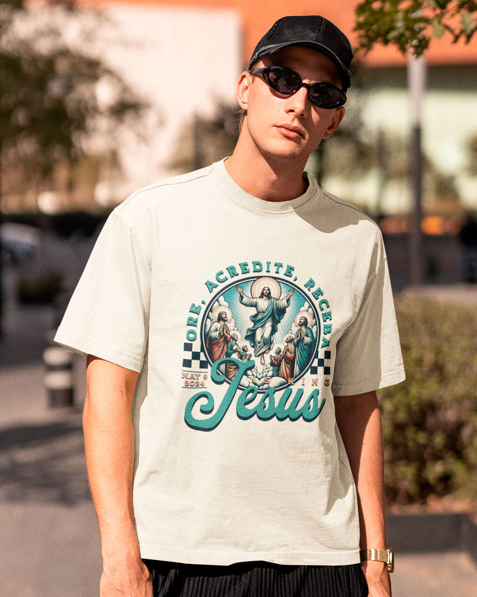 Camiseta de Algodão Ore Acredite Receba