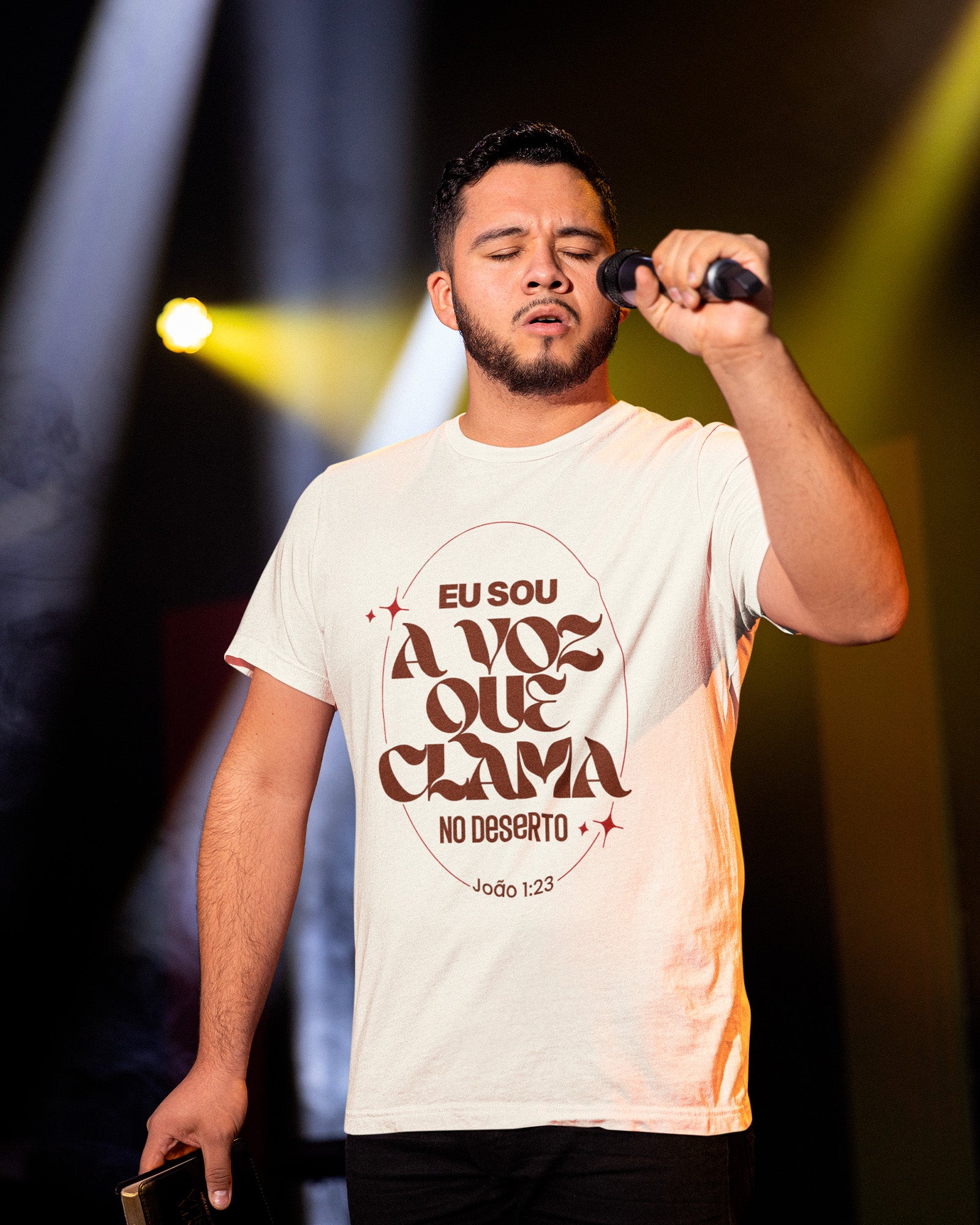 Camiseta de Algodão Eu Sou A Voz Que Clama No Deserto