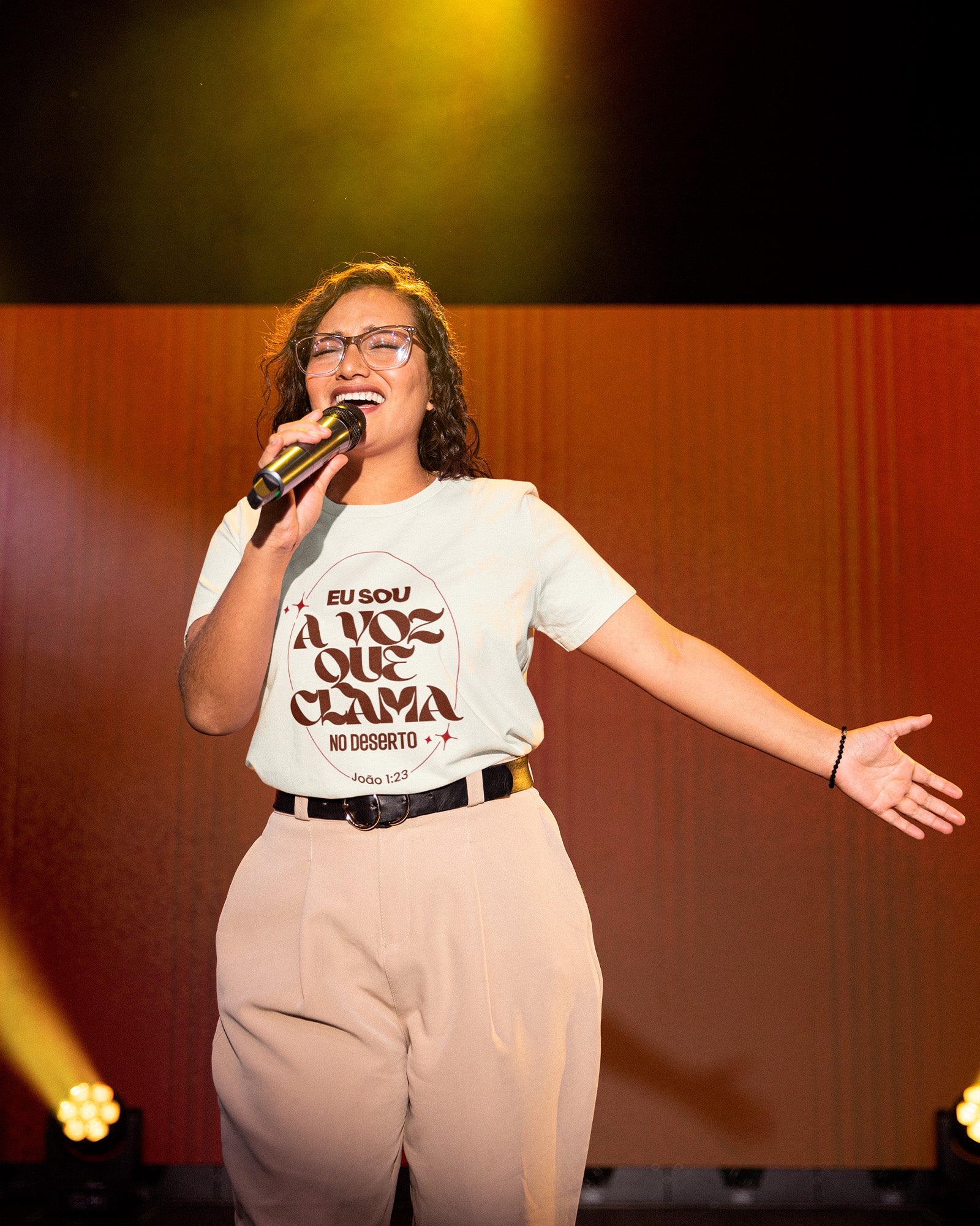 Camiseta de Algodão Eu Sou A Voz Que Clama No Deserto